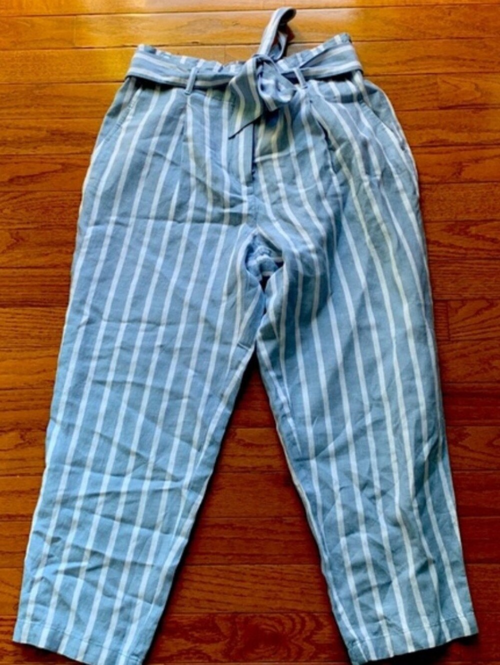 Loft S Petite Blue/White Linen Paperbag Waist Cropped Pants
